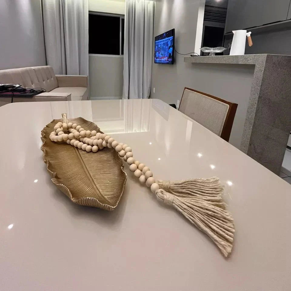 Colar de Mesa Decorativo com Contas de Madeira Natural – Estilo Boho Chic